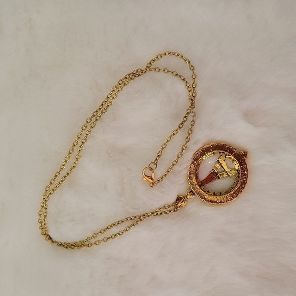 Eiffel Tower Pendant With Magnifying Glass And Long Necklece. - Picture 3 of 9